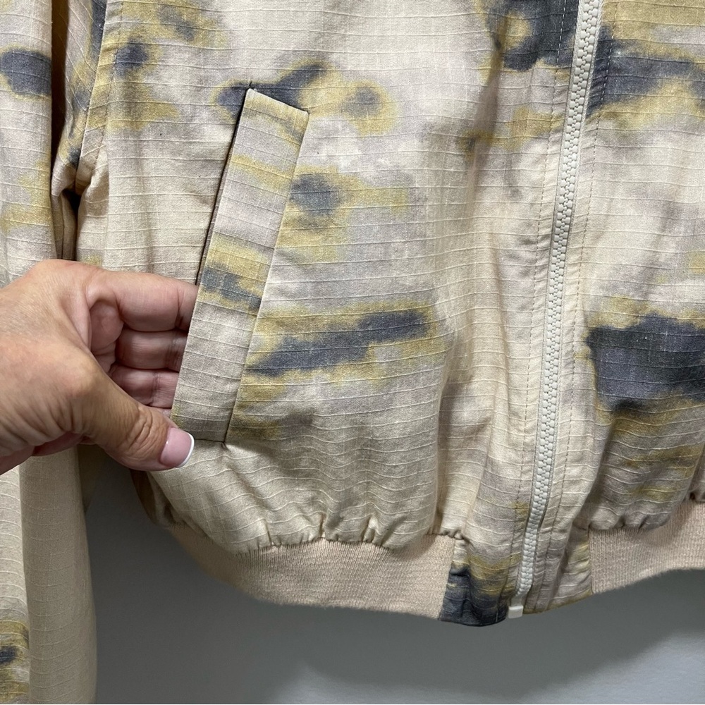 BEIGE BOMBER JACKET BY ZARA - Picture 8 of 11